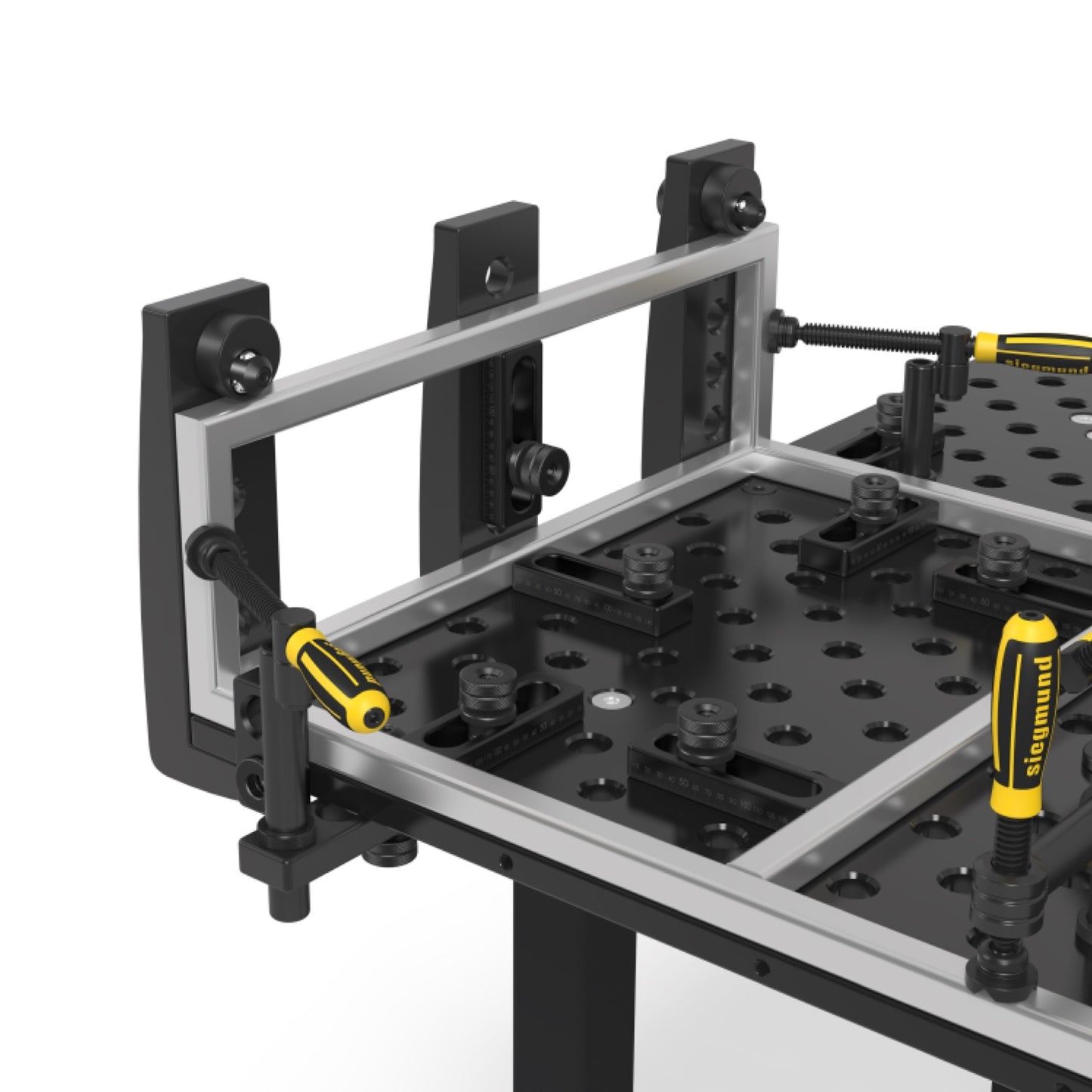 Tavolo da saldatura Siegmund Basic 8.7 Nitrurato al plasma - con fori e griglia diagonale System 28